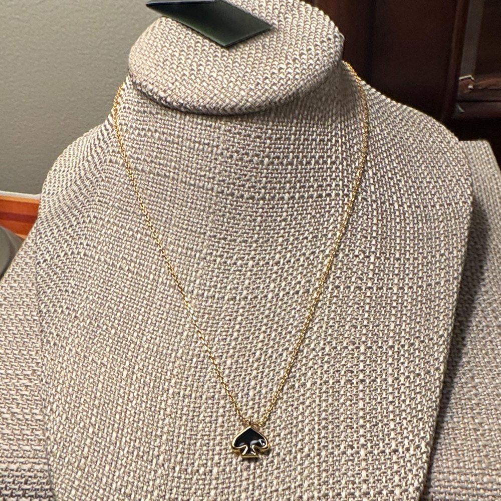 NWT Kate Spade Gold and Black Pendant Necklace